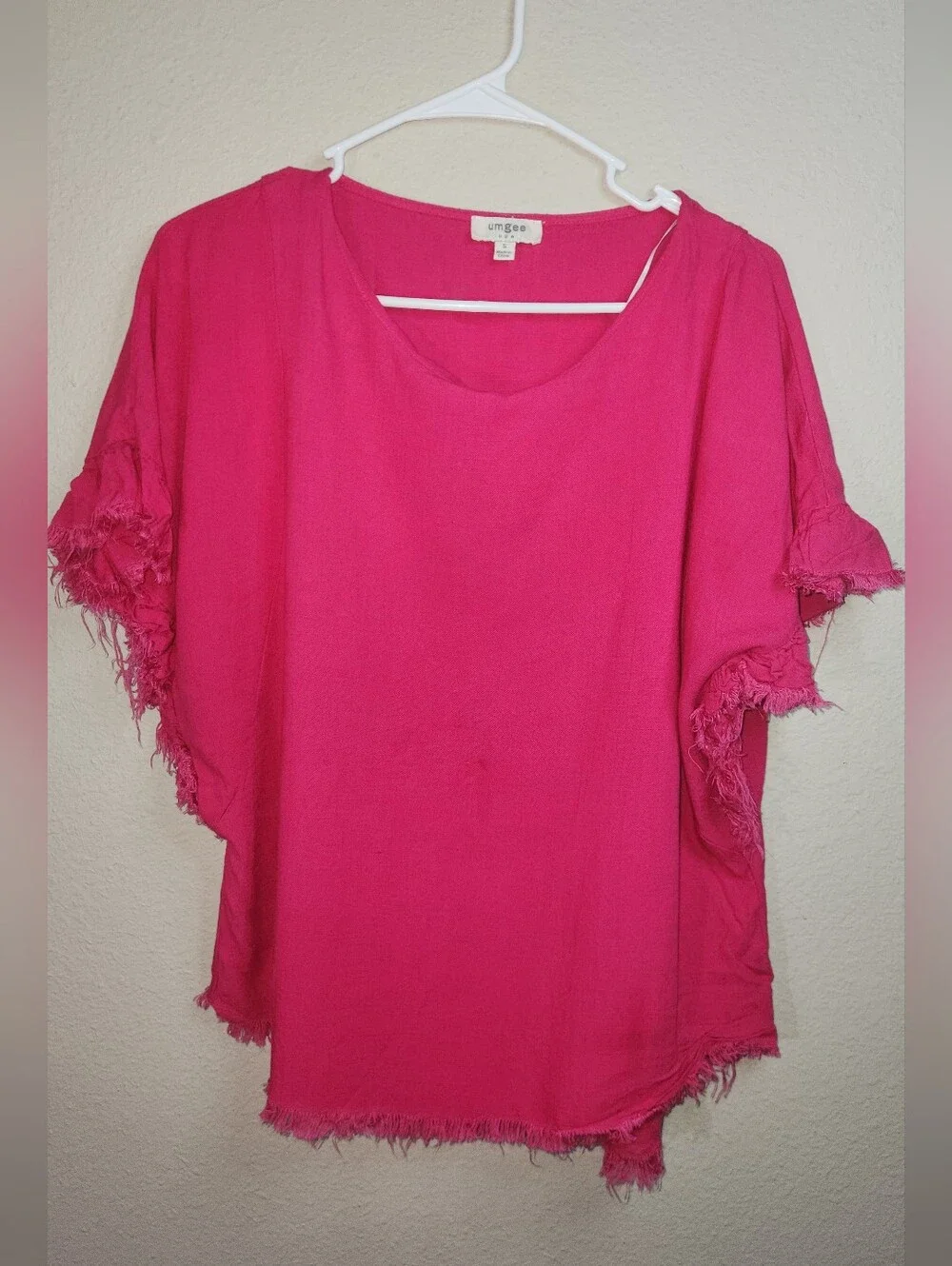 Umgee Linen Blend Hot Pink Top Size Small